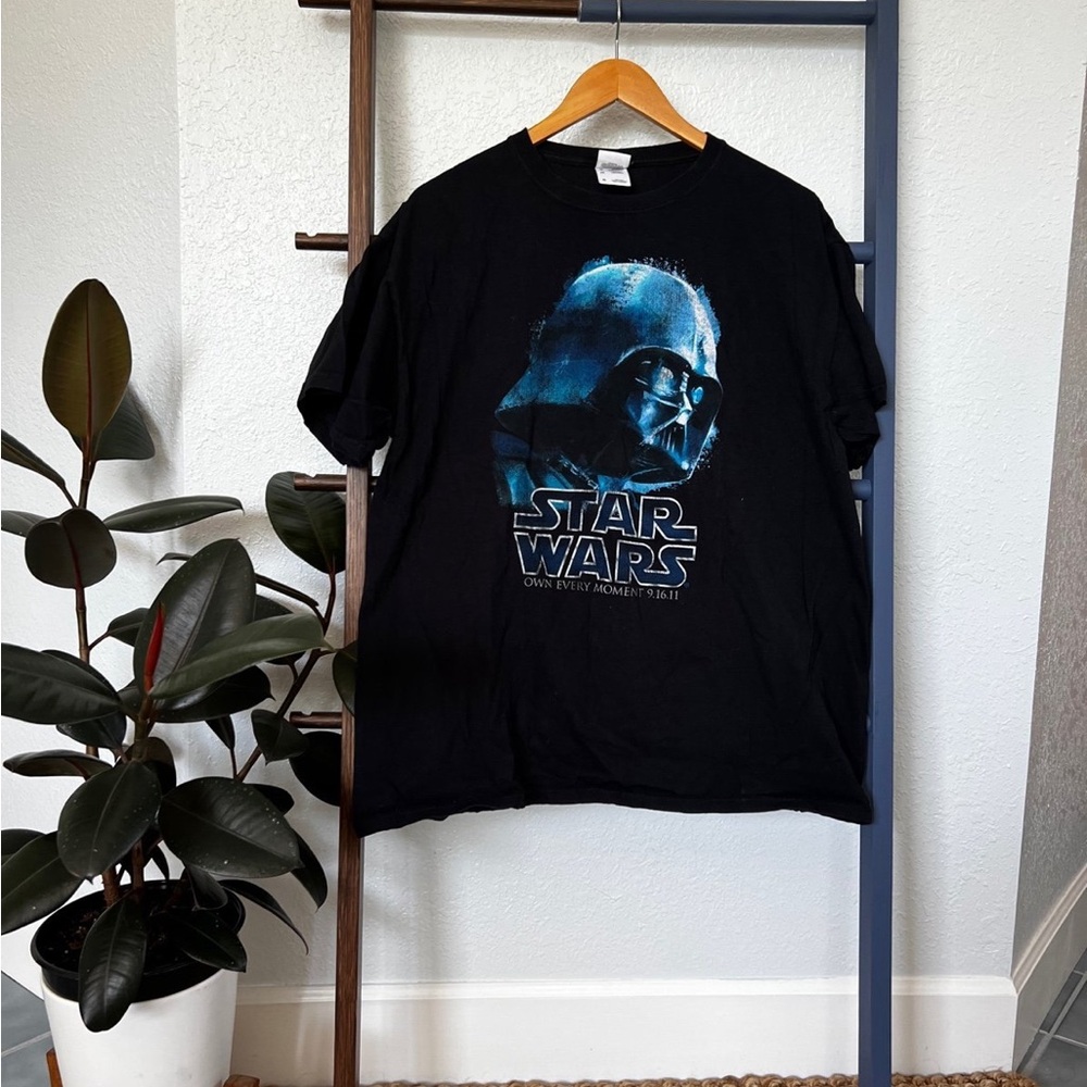STAR WARS DARTH VADER OWN EVERY MOMENT 9.16.11 (XL)